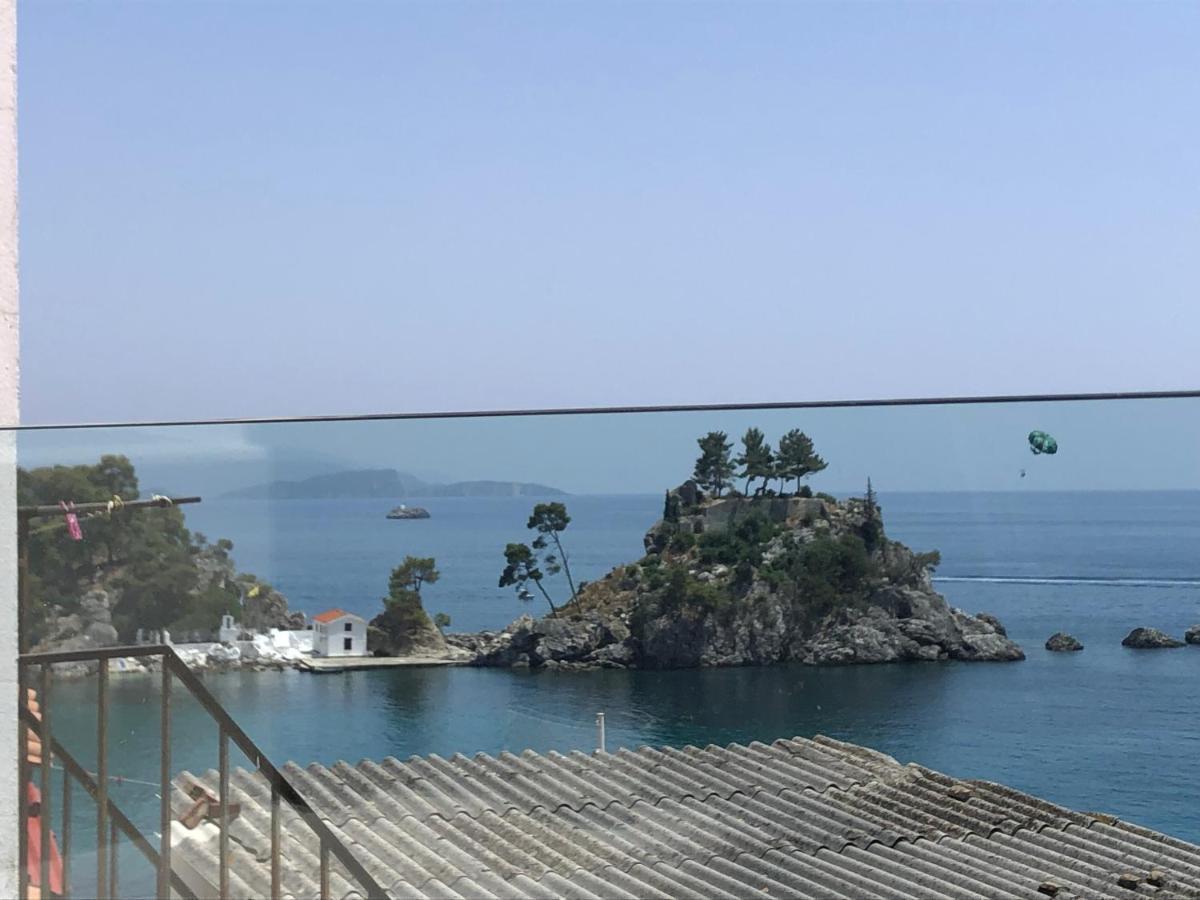 Blaue Welle Haus Apartment Parga Bagian luar foto
